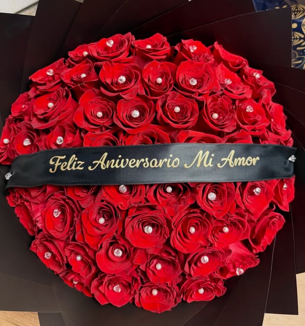 Instagram post by @houseflowersct